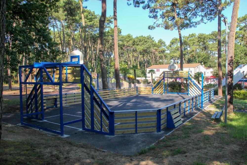 Océan Vacances - Camping Paradis Saint-Georges-de-Didonne Esterno foto